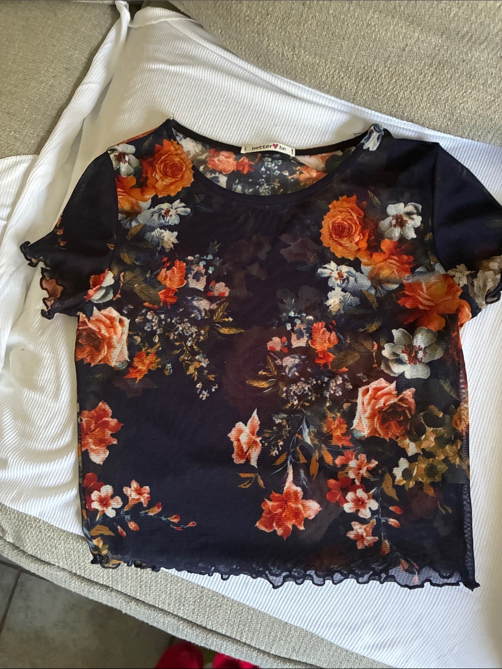 Mesh flower top